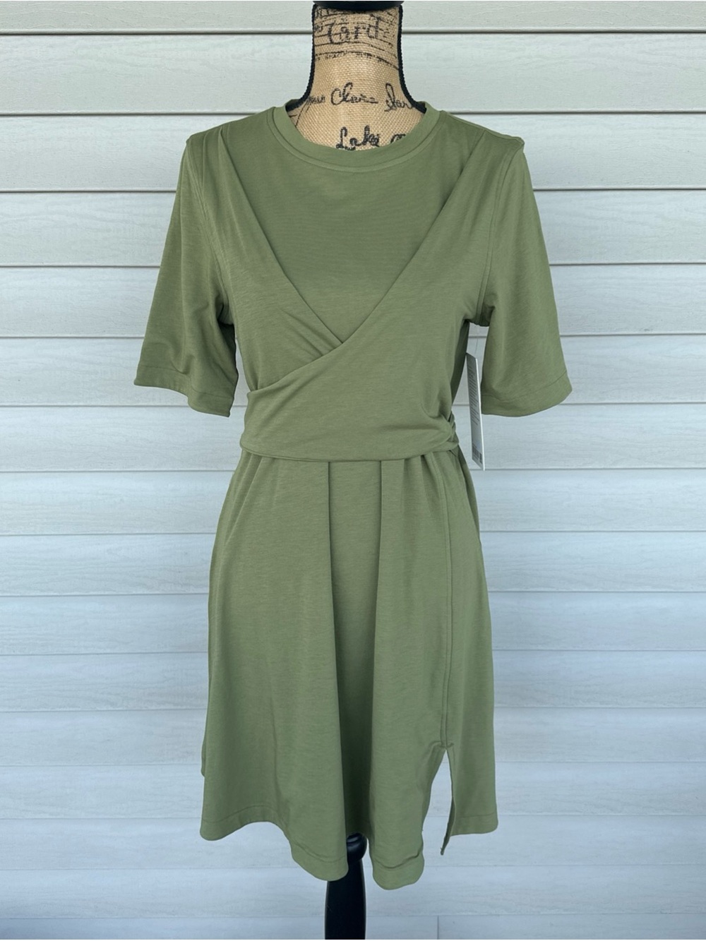 Lululemon Size 8 Cotton Wrap Front T-Shirt Dress Green Lightweight Stretch Comfy